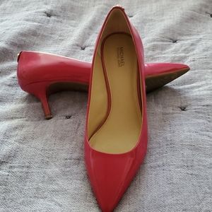 Michael Kors pumps
